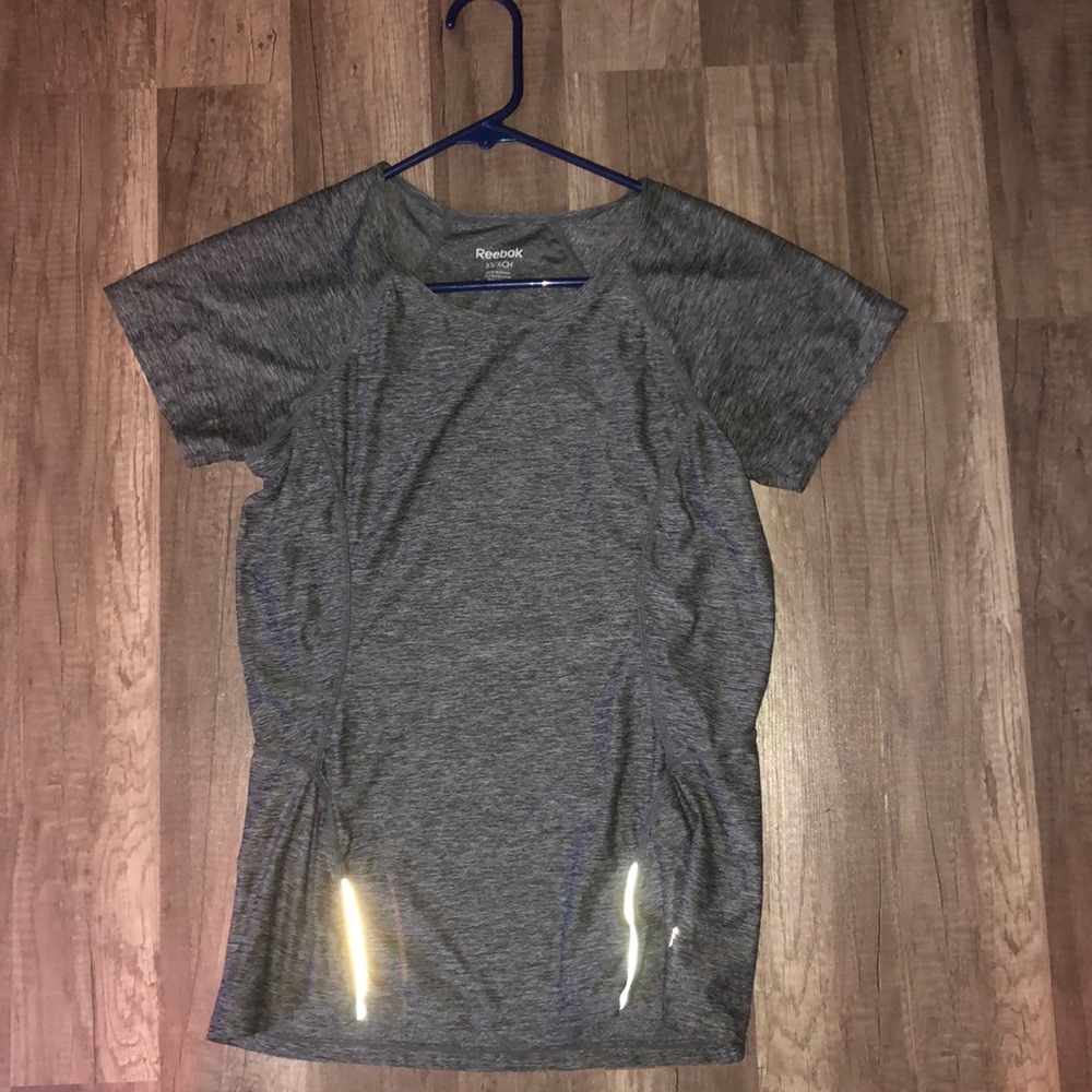 Reebok Althletic tee